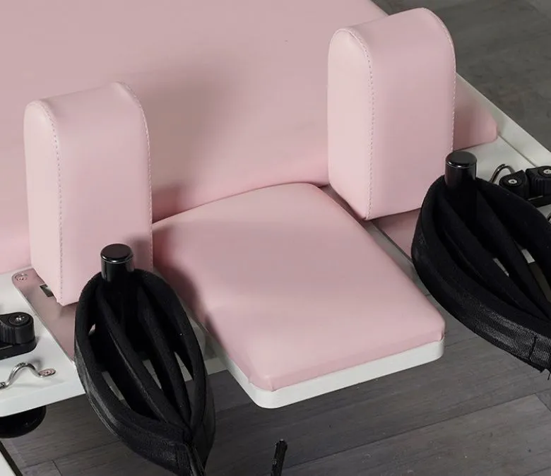 Bílý lakovaný dub růžový Pilates vybavení