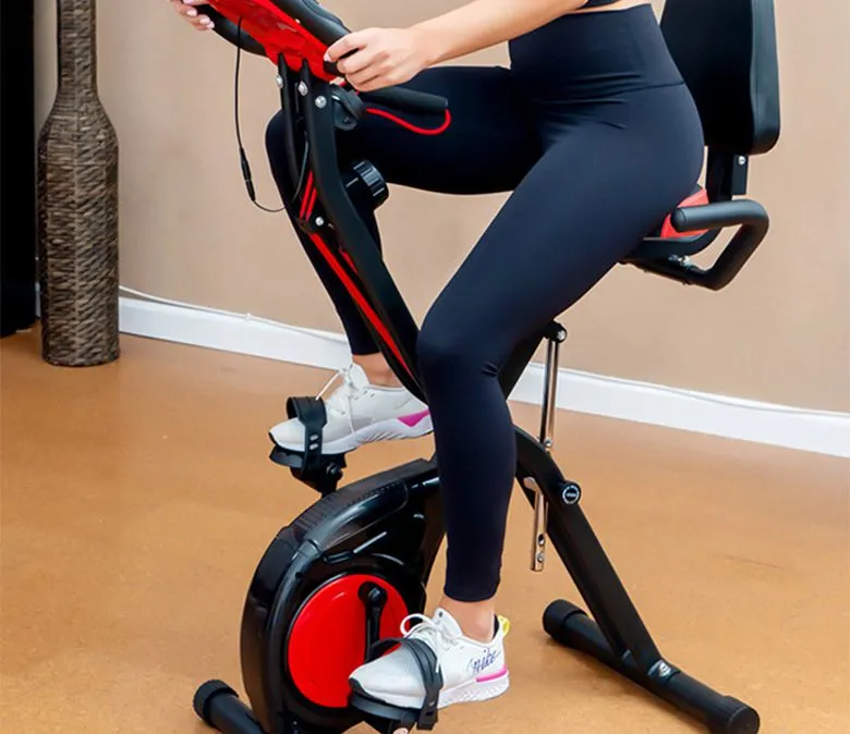 Prostorově úsporný skládací rotoped