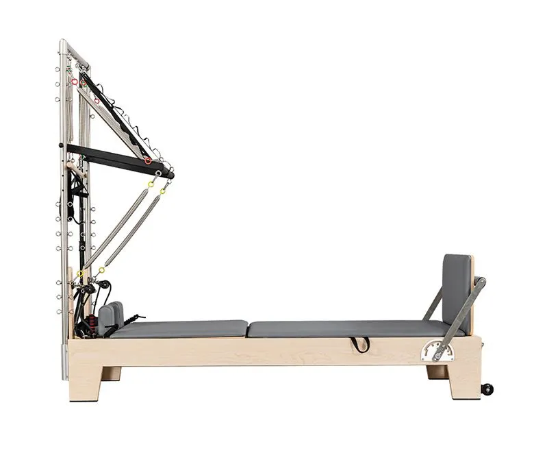 Studio Pilates Maple Reformer s poloviční hrazdou