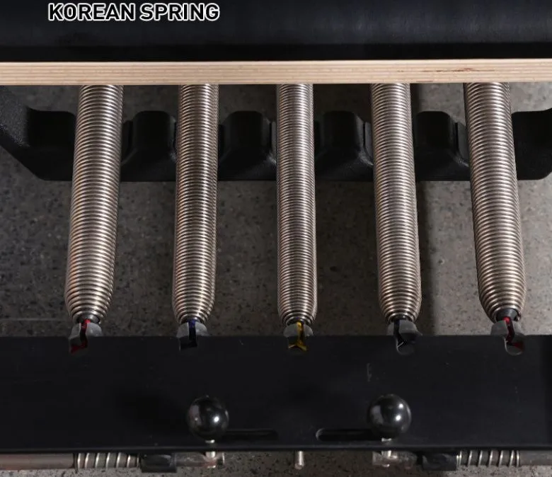 Body Training Core Bed Maple Wood Pilates Reformer Machine s vnitřními stupačkami