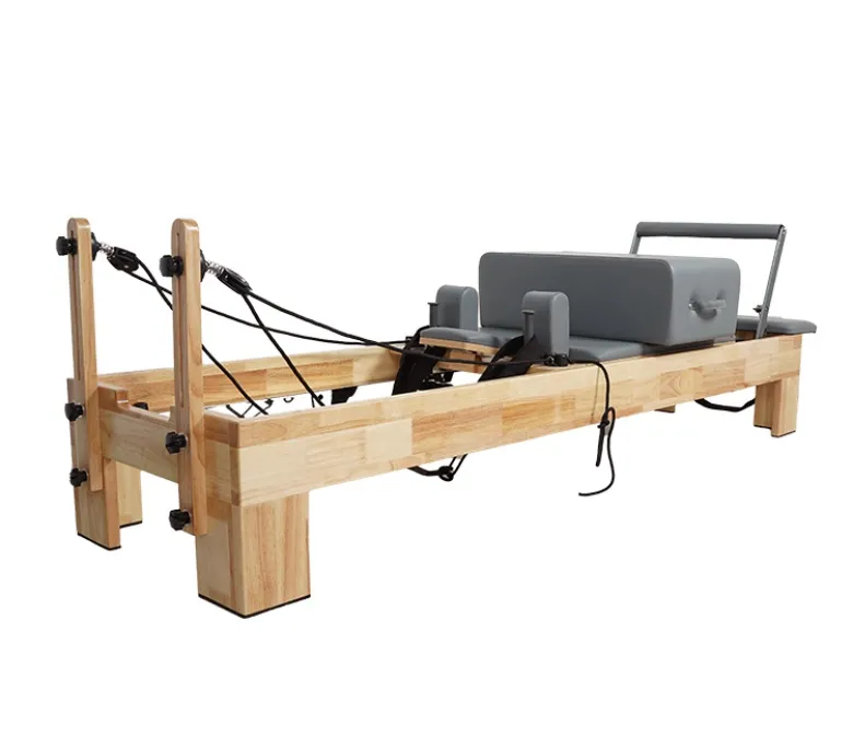 Wavar Pilates Oak Reformer Machine s vestavěnou stupačkou