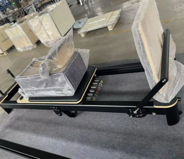 Prodám bílý hliníkový skládací pilates Reformer