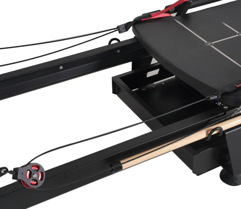 Pilates Reformer stroj s otočnými rukojeťmi