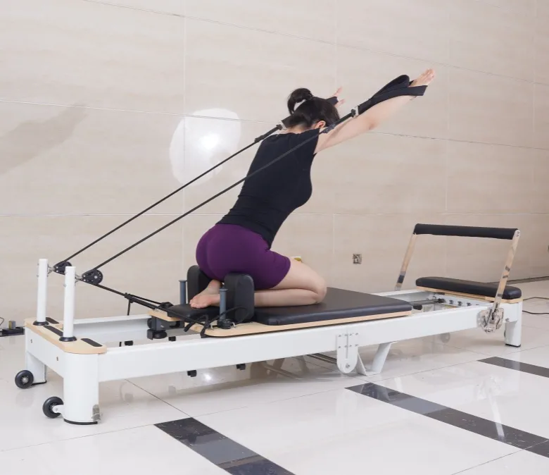 Prodám bílý hliníkový skládací pilates Reformer