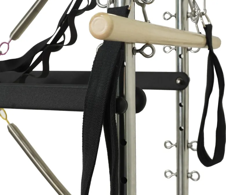 Celopásový pilatesový reformátor z hliníkové slitiny s věží