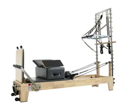 Pilates reform&aacute;tor s věž&iacute;