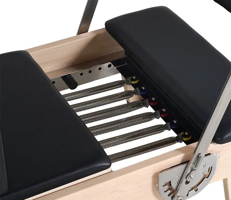 Studio Pilates Maple Reformer s poloviční hrazdou