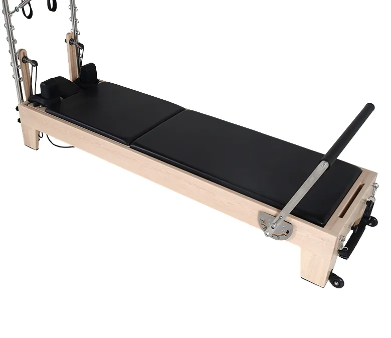 Studio Pilates Maple Reformer s poloviční hrazdou